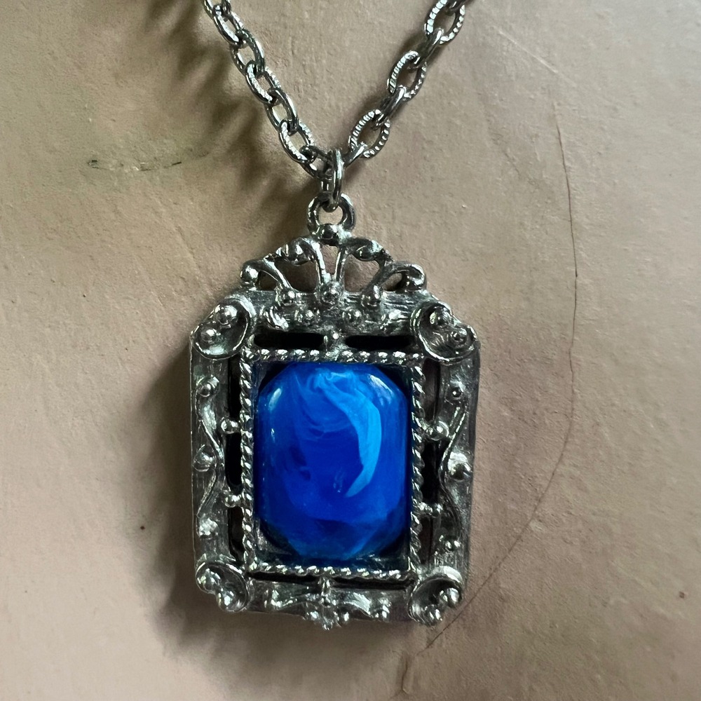 Vintage Silver Tone Blue Faux Art Glass Ornate Pendant Necklace 24" Cottagecore